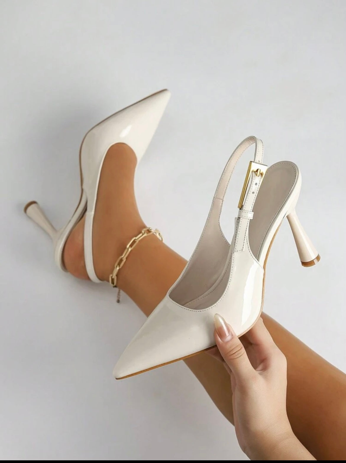 Elegant Pointed Toe Slingback Heels