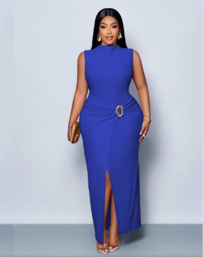 Elegant Sleeveless Bodycon Dress with Belt Detail