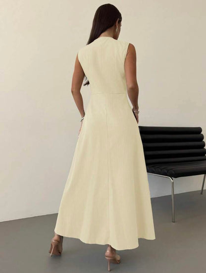 Sleeveless Maxi Dress