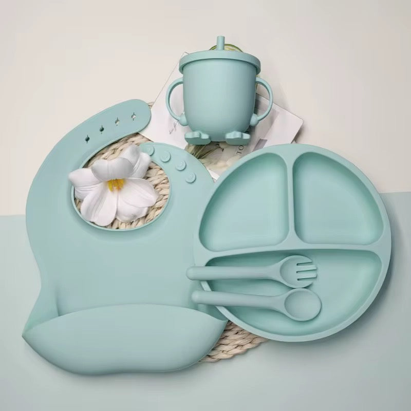 5-Piece Self-Feeding Silicone Tableware Set for Children