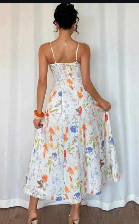 Romantic Floral Midi Dress - Sweetheart Neckline